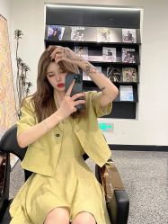 -SWANK SALON