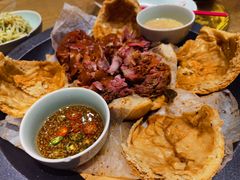 -金牌老碗时尚陕菜(王府井百货店)