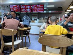 -肚王国(砂之船中东奥莱店)
