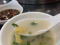 -老来福·非遗酸汤兔(凯旋路店)