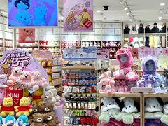 -名创优品(山东青岛东方城店)