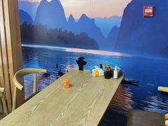 -牛八宝桂林米粉(八里庄店)