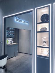 -SEBASTIAN塞巴斯汀