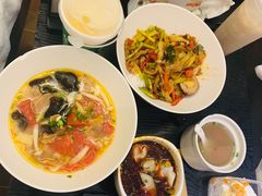 -金色印象·4K影院式足体养生(杨家坪西郊店)