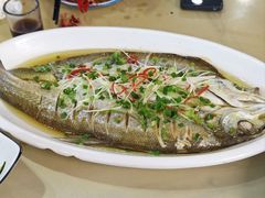 -七的湖·晚芳亭·阳澄湖农家菜·大闸蟹(莲花岛店)