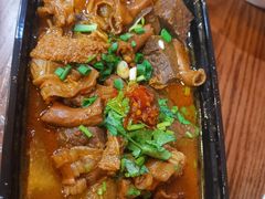 -CowCow其其·牛杂咖啡公司(六运店)