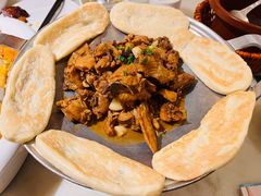 地锅本仔鸡-小菜园新徽菜(镇江丹阳吾悦店)