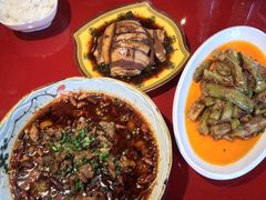 -旺川园·毛血旺·辣子鸡(解放碑店)