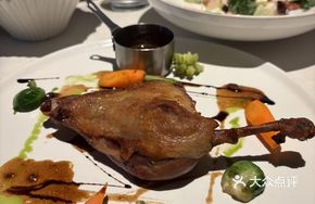 French Confit Duck Leg with Vanilla Mashed Potatoes