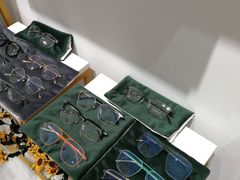 -肆兮眼镜·蔡司·徕卡战略合作店(大坪店)