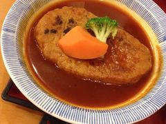 牛肉汉堡-虹梅食堂·爱蝦乃家