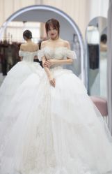 -LOVE SHINE婚纱·红鼎庄龙凤褂·妈妈装定制