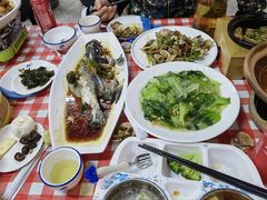 -琼大师东方烤乳猪(亚特兰蒂斯店)