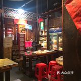 生活不易，所以尽量过得简单点