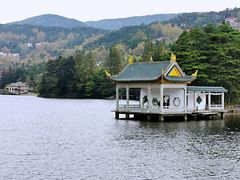 -庐山风景区花径公园