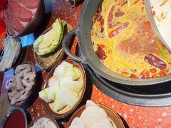 -赵美丽·重庆社区火锅·直营店(火车东站·中豪国际店)