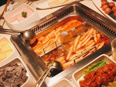 -海底捞火锅鲜切牛肉主题店(长寿路店)