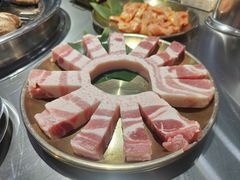 -哈哈碳都·牛肋条无限自助烤肉(宝龙店)
