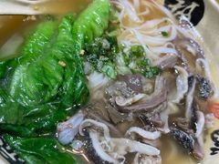 -甘掌门·化州驰名牛杂粉(越秀店)