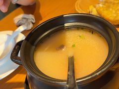 -莲餐厅·湖北菜·潜江小龙虾店(愚园路店)