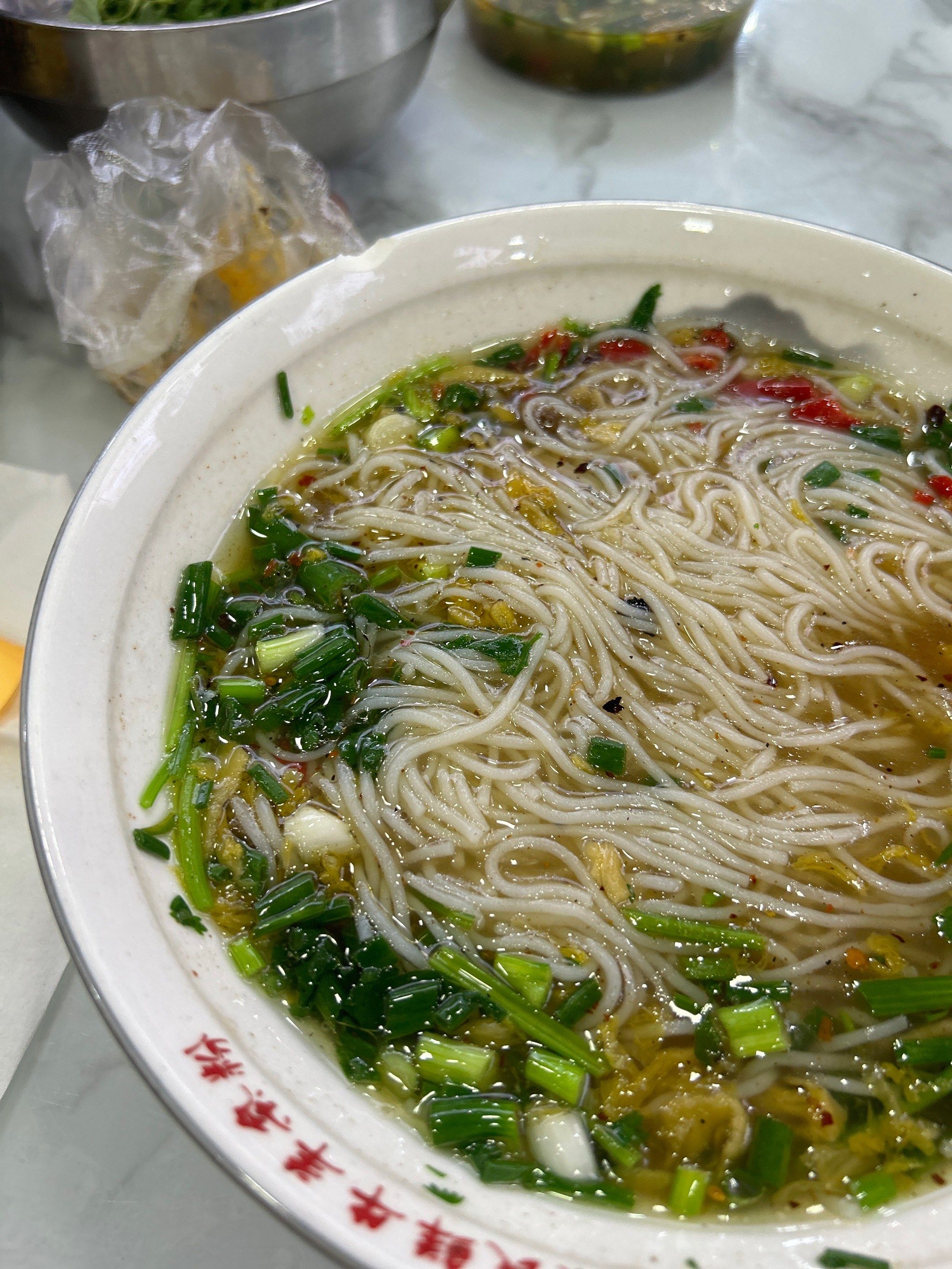 鲜牛肉米线