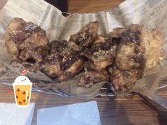 酱油炸鸡腿-BHC炸鸡(明洞总店)