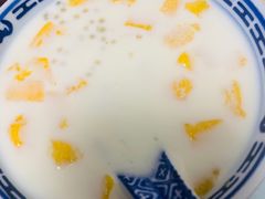 芒果椰汁西米露-恒信牛奶甜品(南京总店)