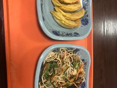 -老新隆牛肉锅贴(新街口店)