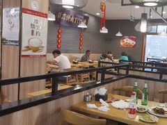 -惠丰门丁肉饼店