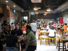大堂-范贤光鸡公煲(平乐园总店)