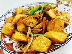 馕炒肉-新疆红柳花餐厅(新洲店)