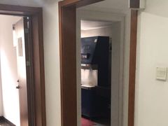-上海市静安区图书馆(新闸路馆)