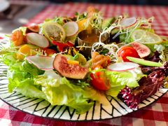 -自然食集西餐厅(泰晤士小镇店)