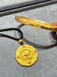 -世纪缘珠宝(历下旗舰店)