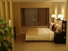 -上海豪德万源酒店(陆家嘴东方明珠店)