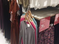 -优衣库(苏州天虹CCMall石路店)