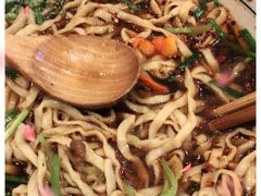 -镇南锅盖面馆(解放路店)