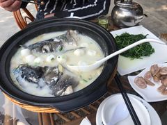 -秋香鱼馆(世凹桃园店)