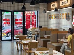 -樂麗餐室 · 本地茶餐廳(扬名广场店)