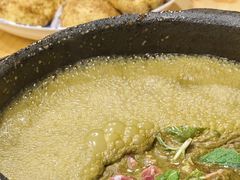 -榕江牛瘪牛肉火锅