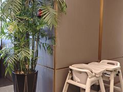 -凤凰园烤鸭店·唐山菜·传承花椒肉(老唐丰路店)