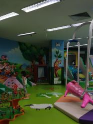-孩子王童乐园(洛阳万达店)