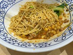 -李与白包子铺(桐梓林店)