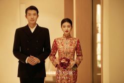 -乐派诗婚纱摄影