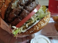 -The Habit Burger Grill 哈比特汉堡(复兴soho店)
