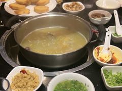 -丫丫汤膳打边炉(宏府408坊店)