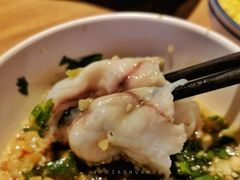 打酱友手切斑鱼片-打酱友•斑鱼海鲜粥火锅(吴桥店)