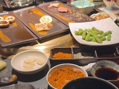 -铭牛烧肉·和牛海鲜自助(高新月牙湖店)