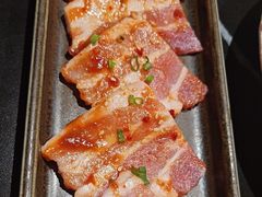 -山川小町·极番烧肉(新地假日广场店)