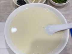 -兄弟深夜豆浆